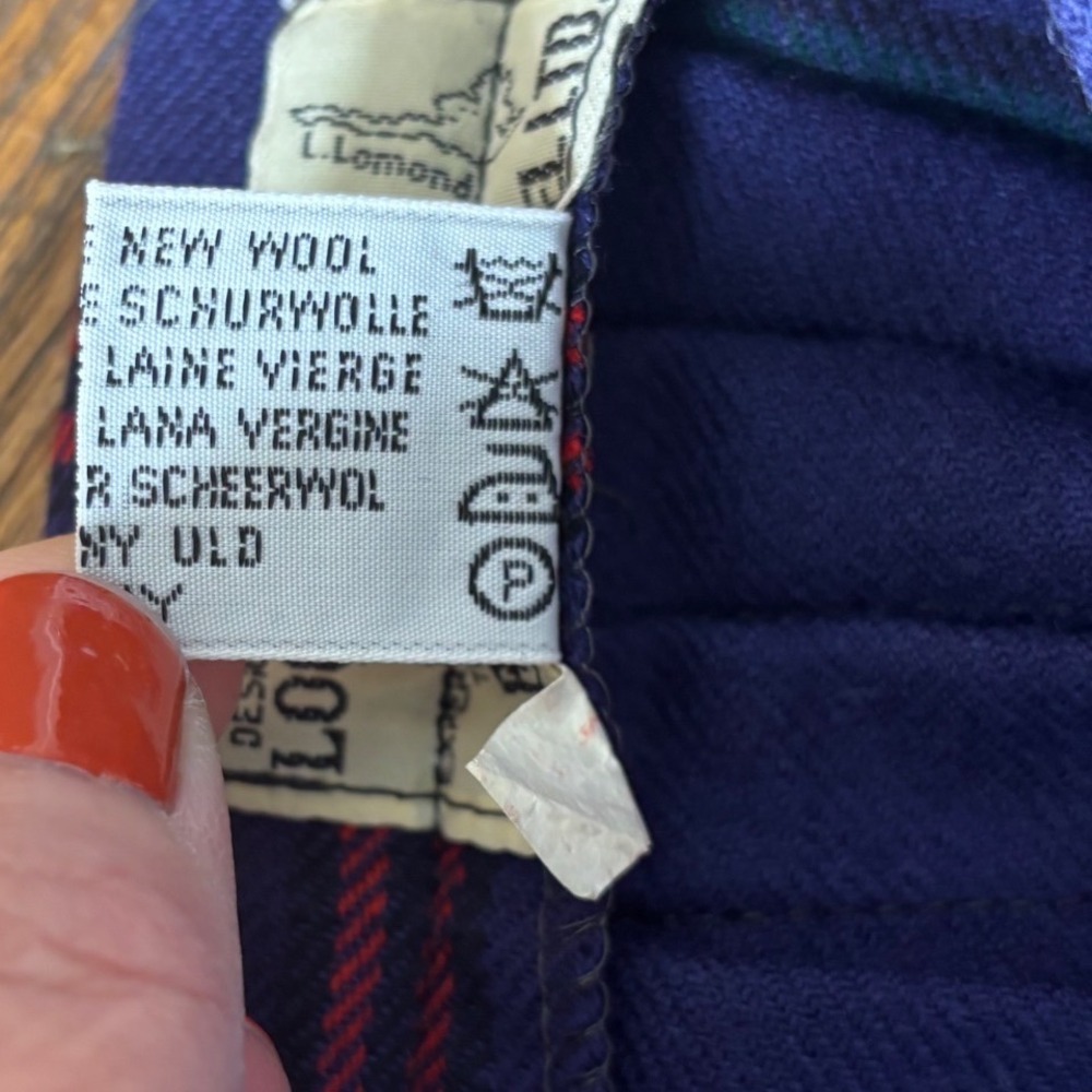 Loch Lomond Mill Vintage Scottish Wool Tartan Plaid Kilt Skirt Blue Red Green 0 - Picture 14 of 15